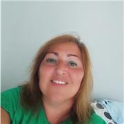 Laureata in lingue e madrelingua spagnola impartisce lezioni private